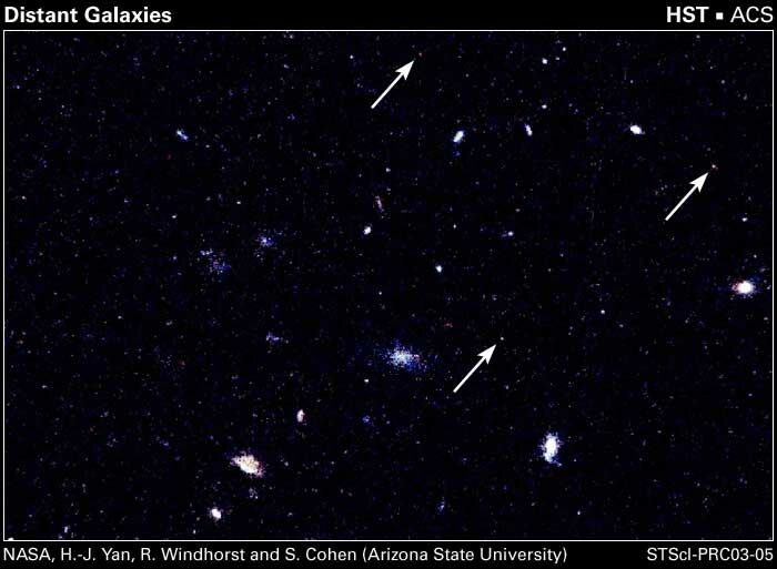 Hubble opname van een gebied waarin proto-sterrenstelsels nog juist kunnen worden waargenomen