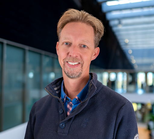 Portretfoto SRONLeiden Johannes Dercksen
